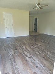 Cozy 3 bed 1.5 bath home for rent in Van Buren.