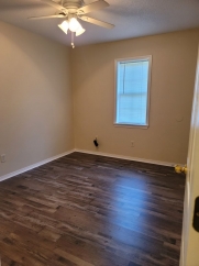Cozy 3 bed 1.5 bath home for rent in Van Buren.