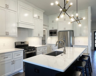 Modern Luxury 3 Bedroom/2 Bathroom Home in Edmond!