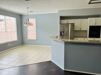 Beautiful Home in Great N Dallas Location