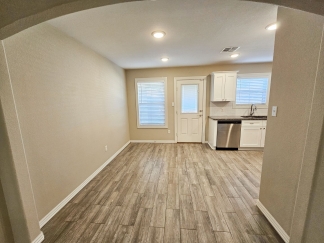 Spacious 3B/2.5B Townhome in Chaffee Crossing!   **ASK ABOUT MOVE IN SPECIAL!!