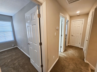 Spacious 3B/2.5B Townhome in Chaffee Crossing!   **ASK ABOUT MOVE IN SPECIAL!!