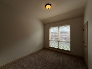 Spacious 4 Bedroom + Bonus Room, 2 Bathroom Retreat with Premium Amenities and Stylish Comfort! $250 off first month!-AVAILABLE NOW!