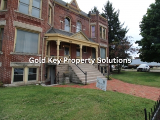 Beautiful 2 BR 1 BA Upper Apartment in Historic Building with Bonus Room NO PETS. NO SMOKING. NO SECTION 8