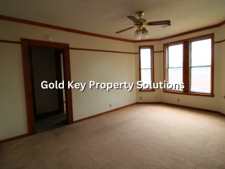 Beautiful 2 BR 1 BA Upper Apartment in Historic Building with Bonus Room NO PETS. NO SMOKING. NO SECTION 8