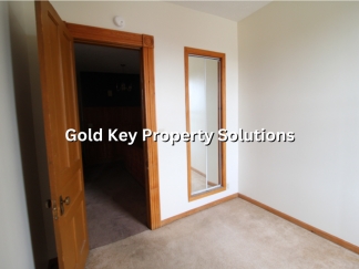 Beautiful 2 BR 1 BA Upper Apartment in Historic Building with Bonus Room NO PETS. NO SMOKING. NO SECTION 8
