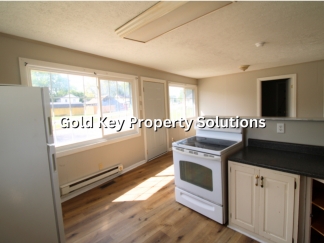 REDUCED PRICE!! Cozy 1 BR 1 BA Apartment Near Downtown