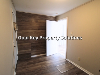 REDUCED PRICE!! Cozy 1 BR 1 BA Apartment Near Downtown