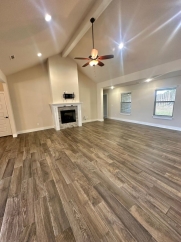 4bd/3ba Home in the Willowbrook Farms Community!!!! MOVE-IN SPECIAL AVAILABLE!!!