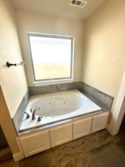 4bd/3ba Home in the Willowbrook Farms Community!!!! MOVE-IN SPECIAL AVAILABLE!!!