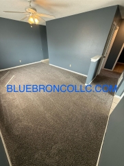 Cute 2 bedroom 1 bathroom home with a 1 car garage