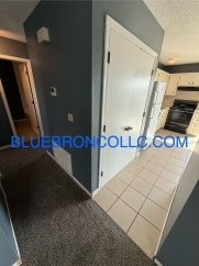 Cute 2 bedroom 1 bathroom home with a 1 car garage