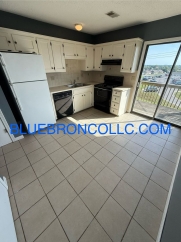 Cute 2 bedroom 1 bathroom home with a 1 car garage