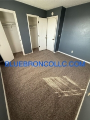 Cute 2 bedroom 1 bathroom home with a 1 car garage