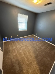 Cute 2 bedroom 1 bathroom home with a 1 car garage