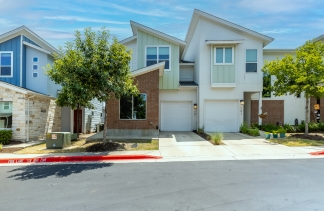 3108 E 51st St #701 - R15 - Purple Team