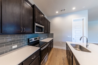 3108 E 51st St #701 - R15 - Purple Team