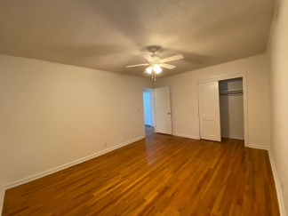 Mid Century Modern 3 Bed House- Walking Distance to University of Arkansas Campus!