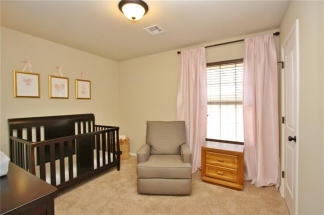 Gorgeous Home in Heritage Oaks with All Appliances Included!!