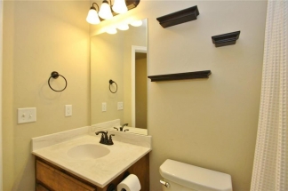 Gorgeous Home in Heritage Oaks with All Appliances Included!!
