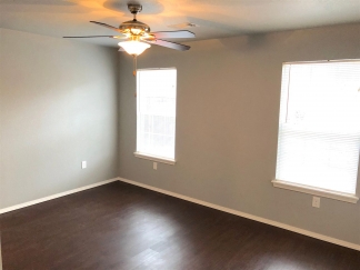 3 Bedroom 2 bath Duplex in Alma - **MOVE IN SPECIAL - $1 First Month Rent**