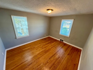Large 4-Bedroom 2bath Home. Move in Ready! Section 8 Accepted!