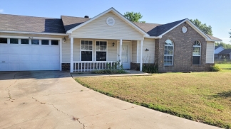 Greenwood Home 3 Bed 1 Bath