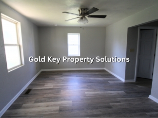 2-Story 3 BR 1 BA House with Dining Room SECTION 8 APPROVED