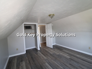 2-Story 3 BR 1 BA House with Dining Room SECTION 8 APPROVED