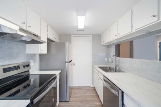 2305 Singletree Avenue - Yellow Team