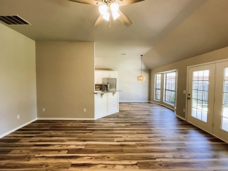 Available and Showing Now! 18-Month Lease Offer!!  Spacious Two-Bedroom House in Edmond!