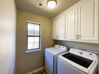 Available and Showing Now! 18-Month Lease Offer!!  Spacious Two-Bedroom House in Edmond!