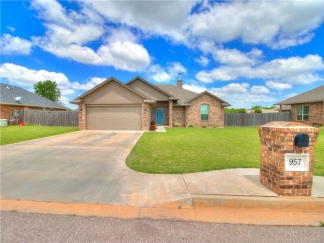 Welcome to this amazing home situated on a large lot in the beautiful town of Piedmont, OK.
