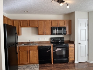 Charming 2 Bed, 2.5 Bath Townhouse in Nashville - Perfect Rental Opportunity!