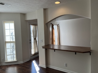 Charming 2 Bed, 2.5 Bath Townhouse in Nashville - Perfect Rental Opportunity!