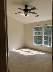 Charming 2 Bed, 2.5 Bath Townhouse in Nashville - Perfect Rental Opportunity!