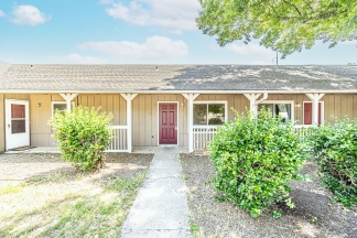 Cozy 2-Bedroom, 1-Bathroom Fourplex in Rogers, AR