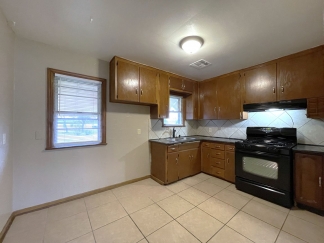 Midwest City Gem: Cozy 2BR Bliss Awaits You!