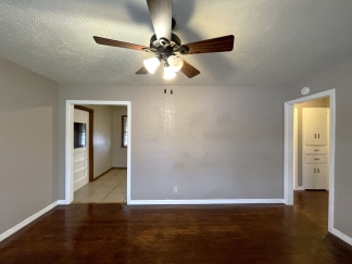 Midwest City Gem: Cozy 2BR Bliss Awaits You!