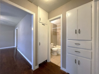 Midwest City Gem: Cozy 2BR Bliss Awaits You!