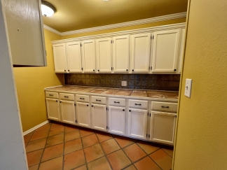 3 Bedroom Home in Greenwood!