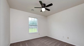 Beautiful 3 Bedroom, 2 Bathroom Home in Centerton, AR!!!