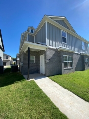 Three Bedroom Home!! 10 Minute Drive to Campus!