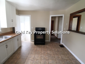 1 BR 1 BA Duplex with Basement and Garage NO PETS. (NO SECTION 8)