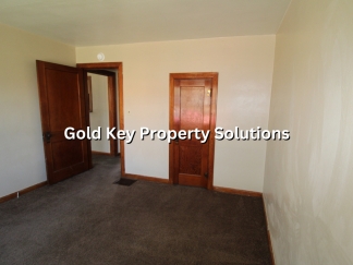 1 BR 1 BA Duplex with Basement and Garage NO PETS. (NO SECTION 8)
