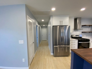 3 Bedroom House! On Bus Route- Walking Distance UofA Campus l!