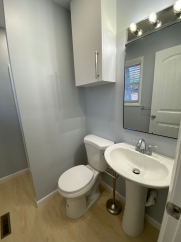 3 Bedroom House! On Bus Route- Walking Distance UofA Campus l!