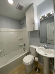 3 Bedroom House! On Bus Route- Walking Distance UofA Campus l!