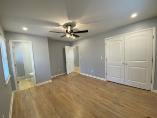 3 Bedroom House! On Bus Route- Walking Distance UofA Campus l!