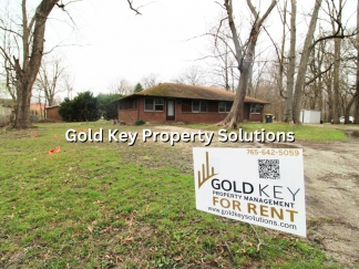 Secluded 2 BR 1 BA Duplex with Water/Sewer Included NO SECTION 8